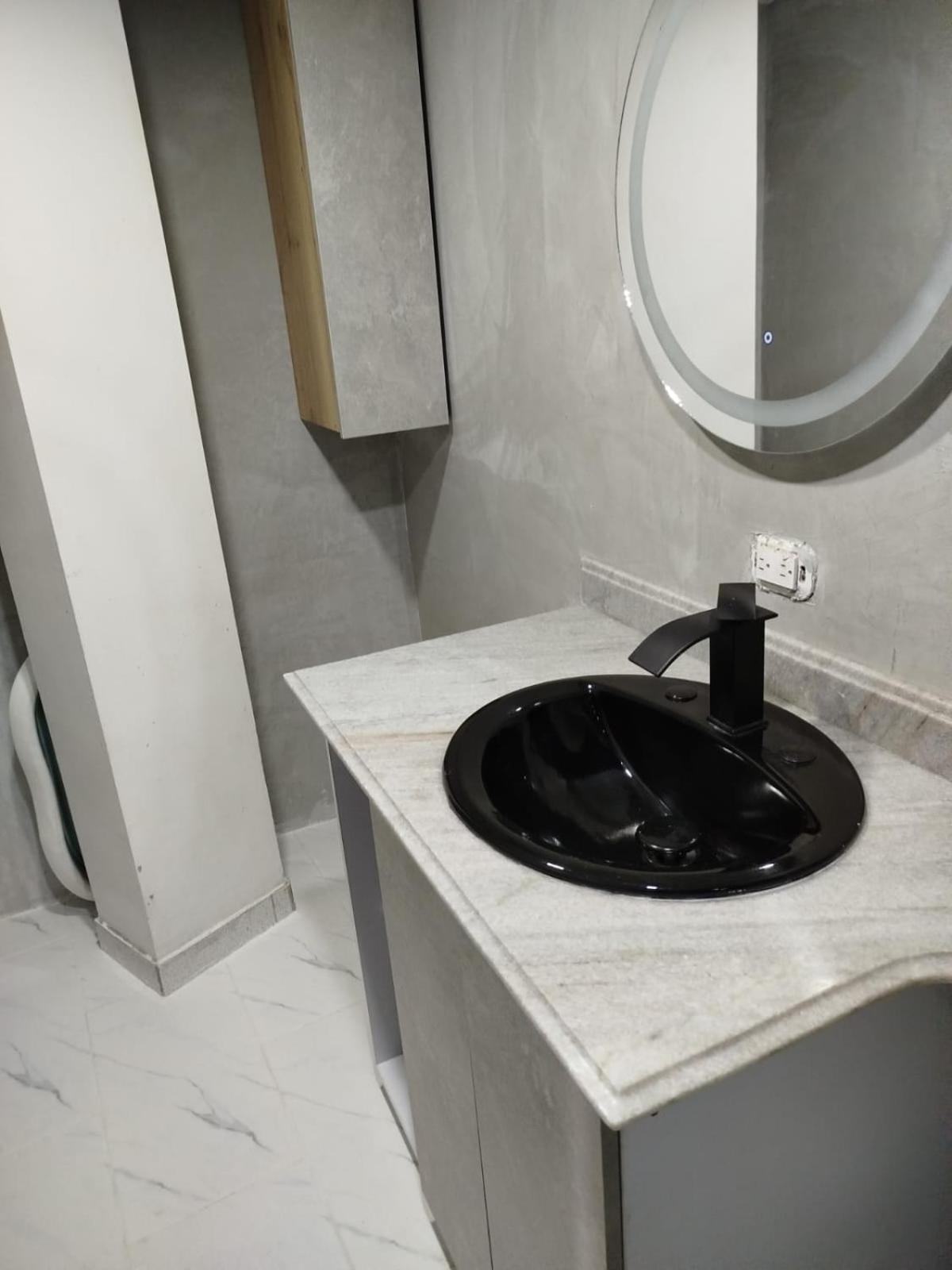 Hermoso Apto Cerca Centro Comercial Molinos Apartamento Medellín